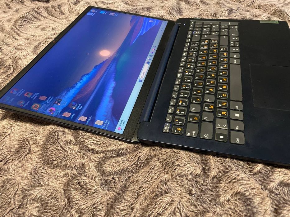 Noutbook Lenovo Processor: 12th Gen Intel(R) Core(TM) i5-1235U (1.30 G