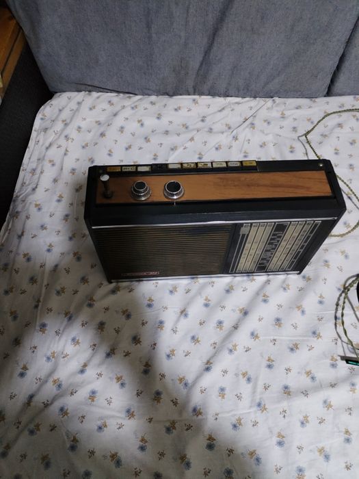 Radio vintage MERIDIAN 202 made in USSR