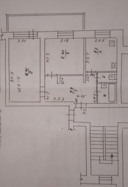 Продам 2-х комнатную улучшенной планировки