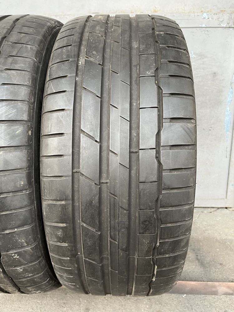 2 бр. летни гуми 245/45/18 Hankook 5 mm DOT 0120