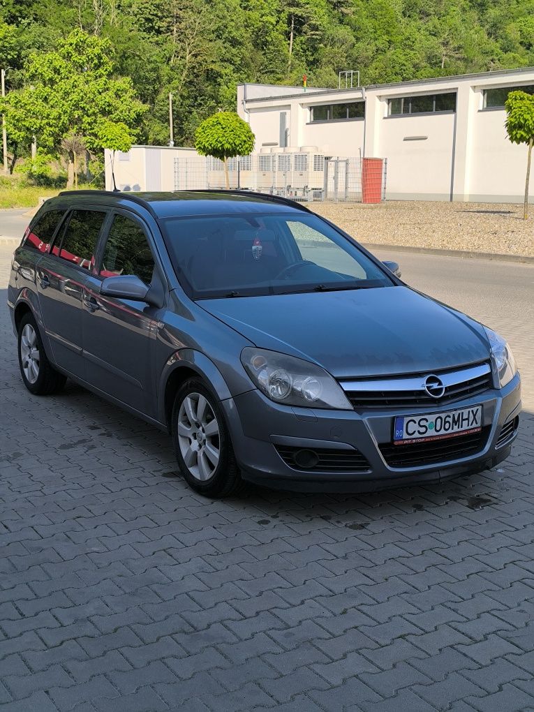 Autoturisme OPEL ASTRA H Station  Wagon