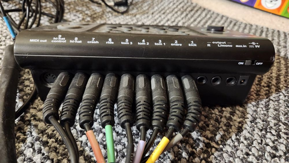 Tobe electronice Millenium MPS 150+ boxe +inca un panou de comanda