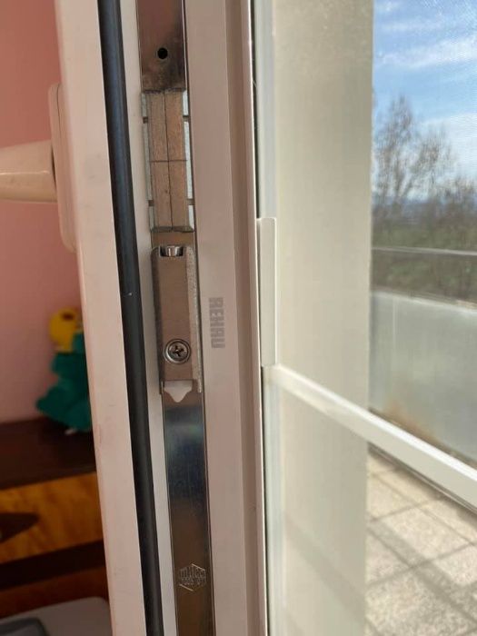 Алуминиева Дограма Rehau