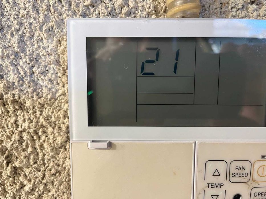 LG термопомпа inverer V - за части