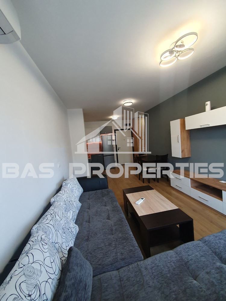 Дава се под наем Двустаен апартамент в София, Кръстова вада - 65 кв.м за 750 € - Снимка #2