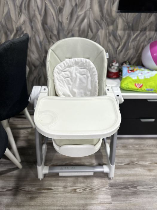 Детский стул 3 в 1 в отличном состоянии