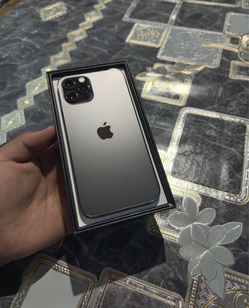 Iphone 12 pro sotiladi