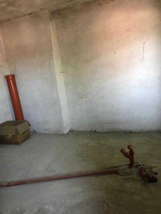 - Четириетажна къща! Само 335 евро на квадратен метър!