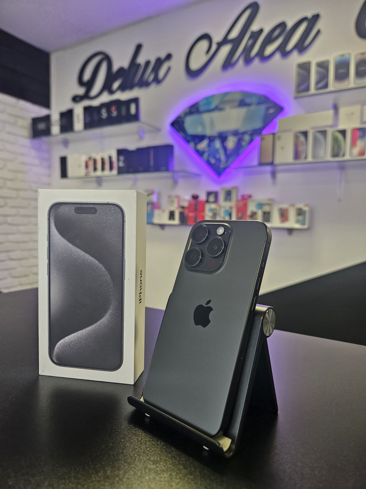 Iphone 15 Pro Max / Titanium Black/ 256/512 GB / DeluxGSM