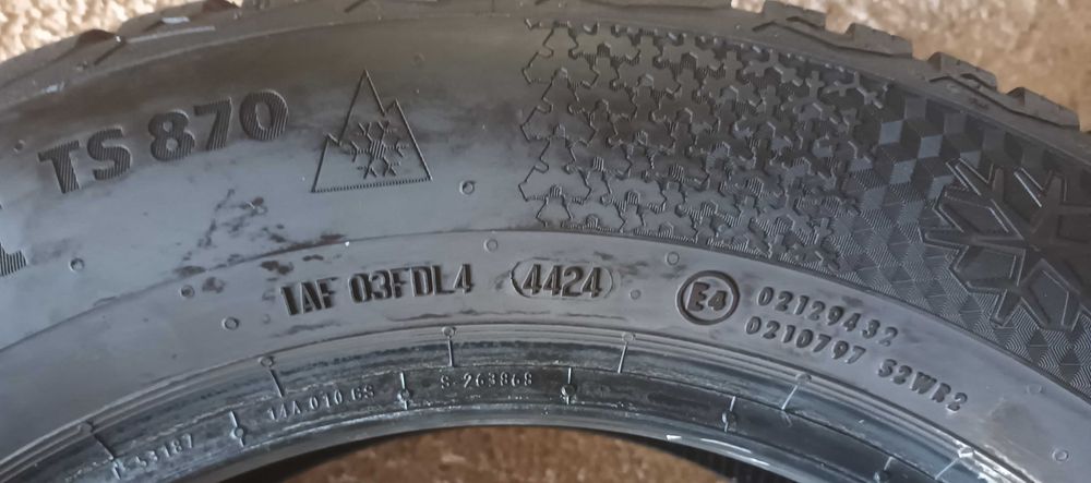 Зимни гуми Continental Winter Contact TS 870 215/60/16