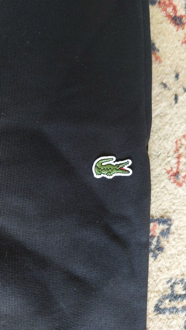Trening Lacoste marime S