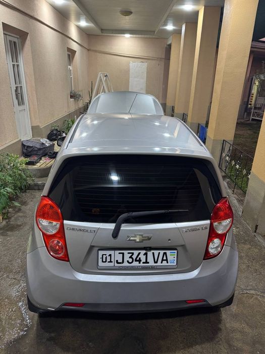 Chevrolet spark 2 pozitsiya 2015 arenda