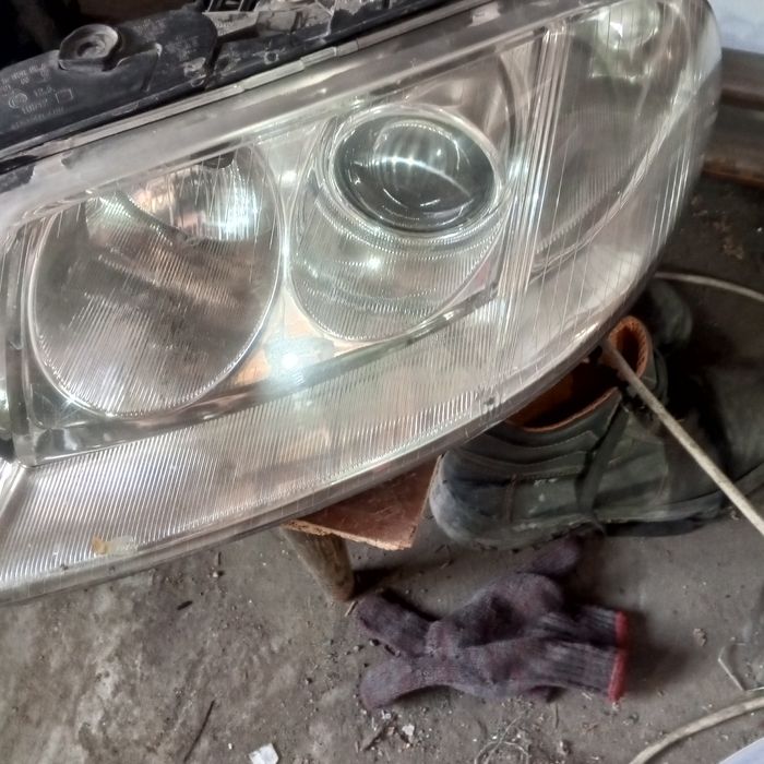 Продам фары пасссат б5 плюс