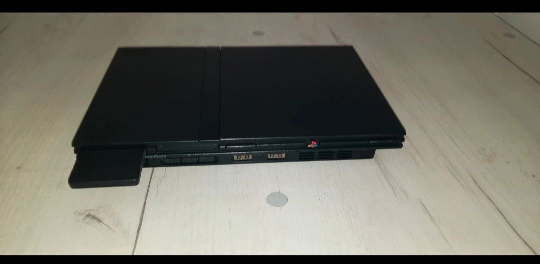 Playstation 2 Slim