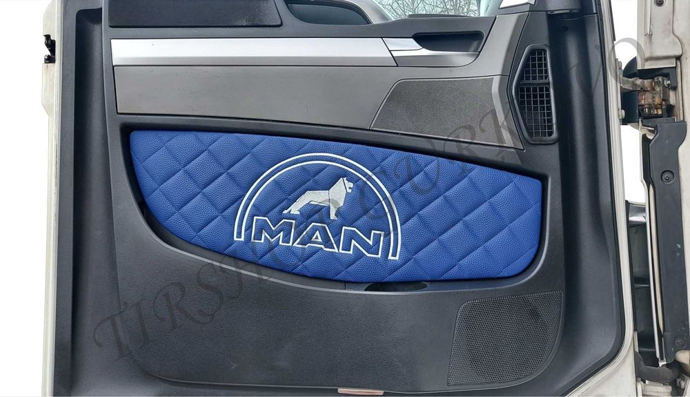 Кожени кори за врати MAN TGX/TGS 2010-2019 година различни цветове