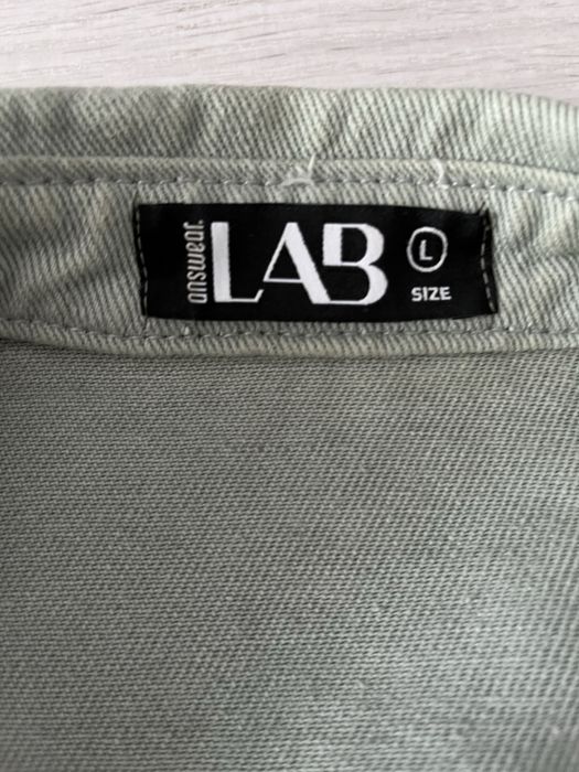 Дънково яке Answear с капси