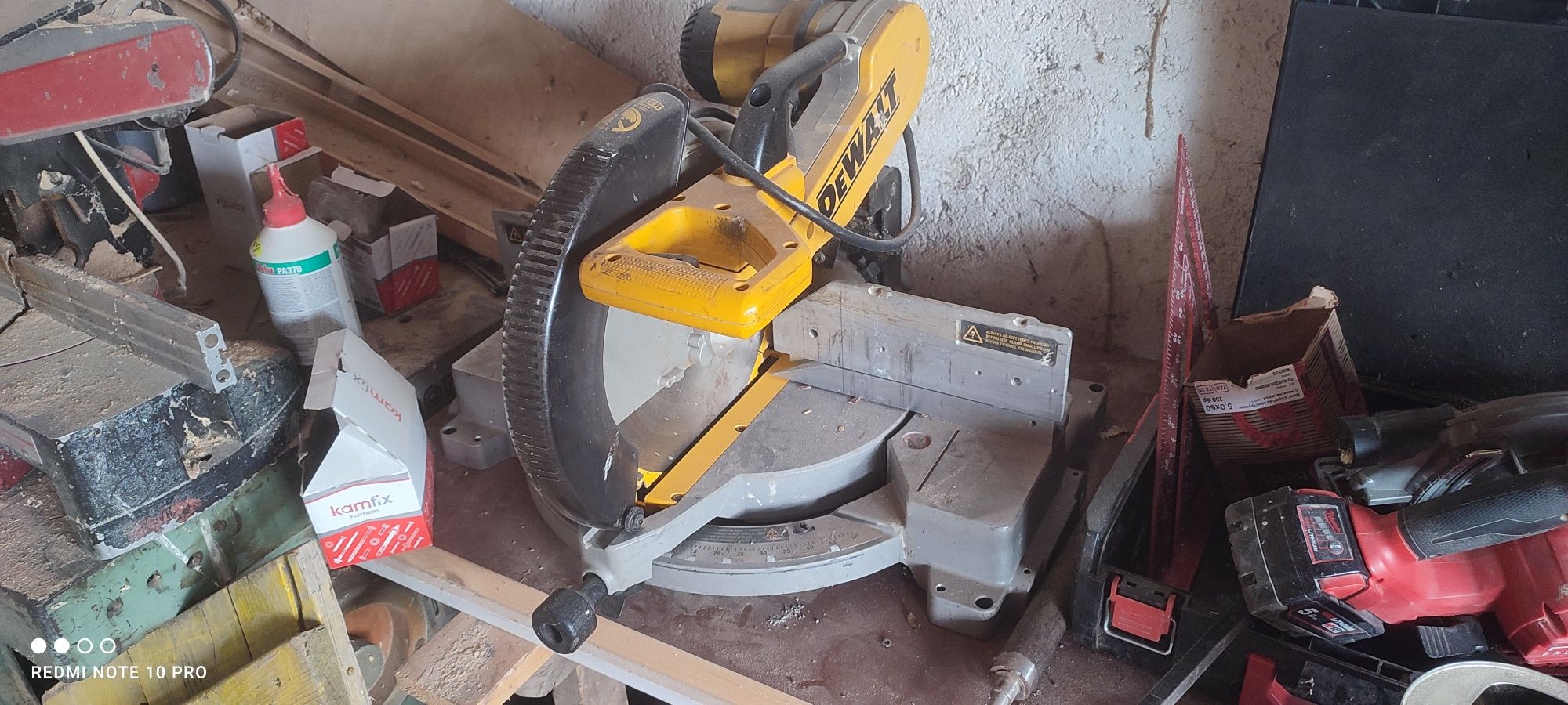 потапящ циркуляр Dewalt 305 mm