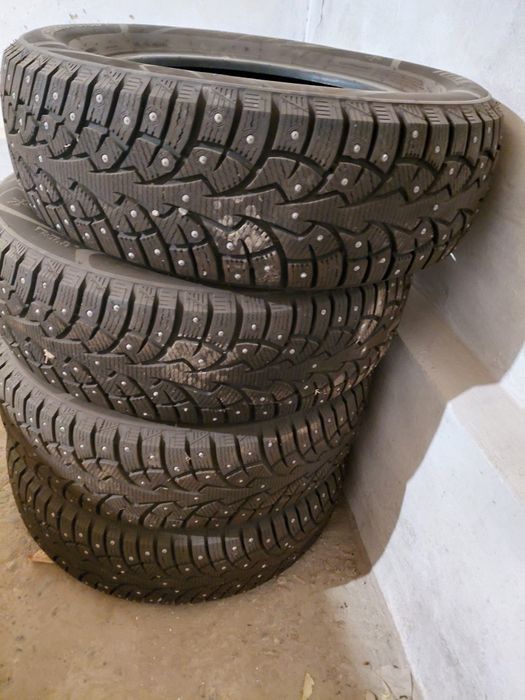 Зимний шыний почти новый