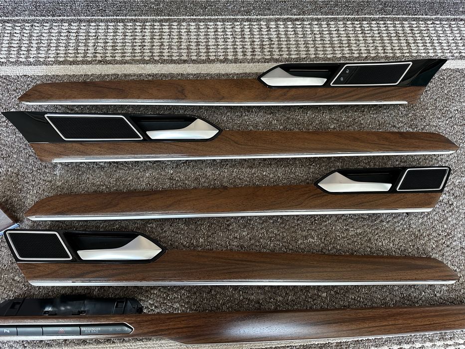 Trimuri Passat B8 cu iluminare