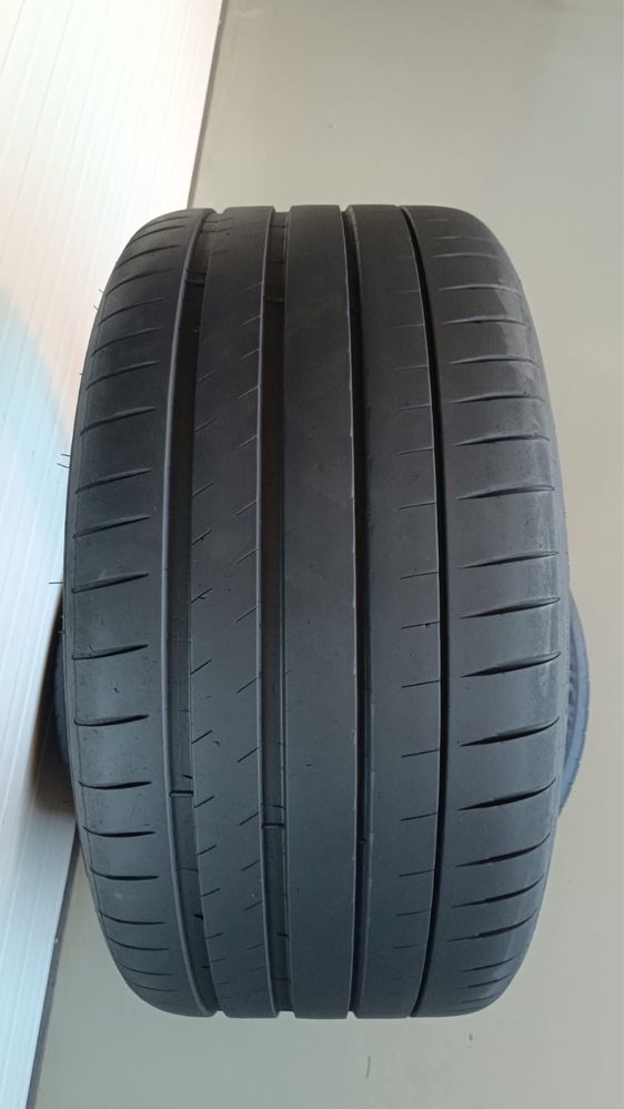 2бр летни гуми 325/35/ZR23/Michelin pilot sport4s/dot2622/5.5мм грайфе