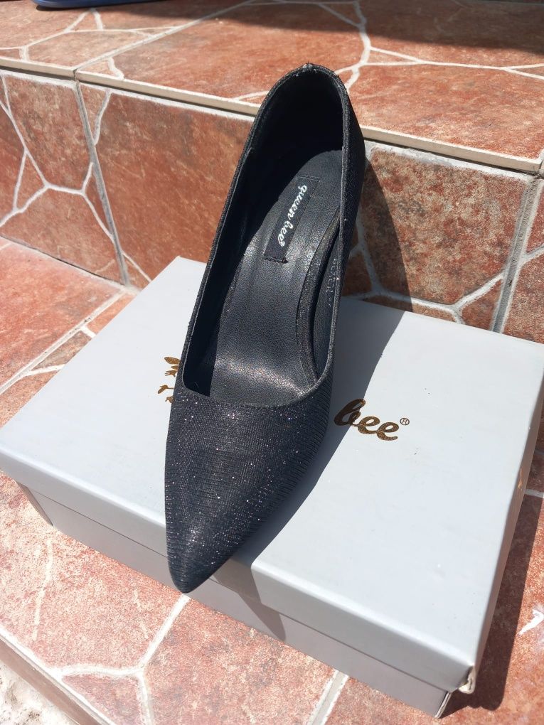 Pantofi Stiletto