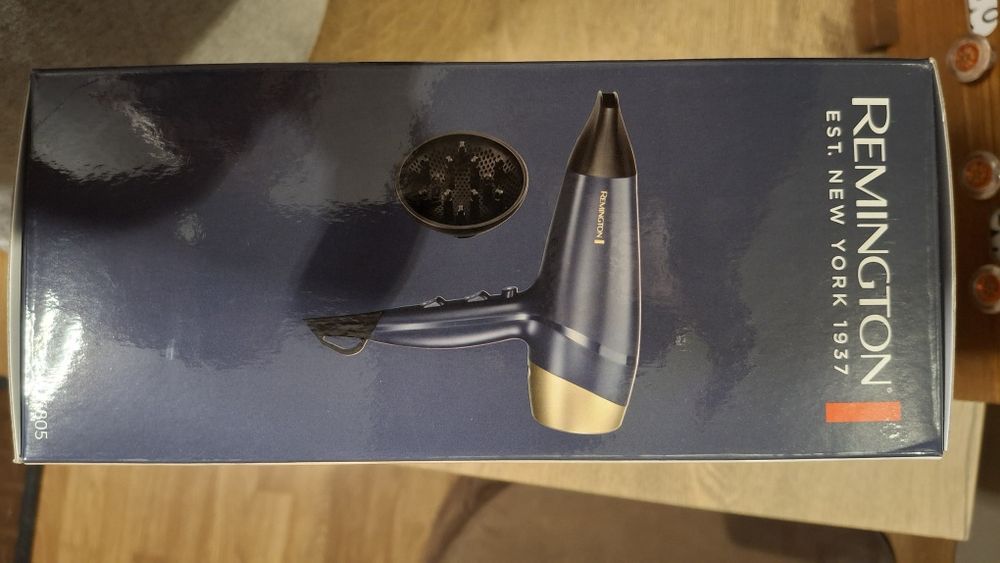 Uscător de păr Remington Sapphire Luxe 2200W – nou, sigilat