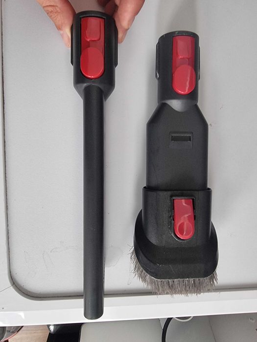 capete aspirator dyson