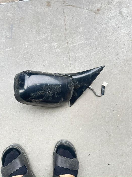 Лопух левый Lexus