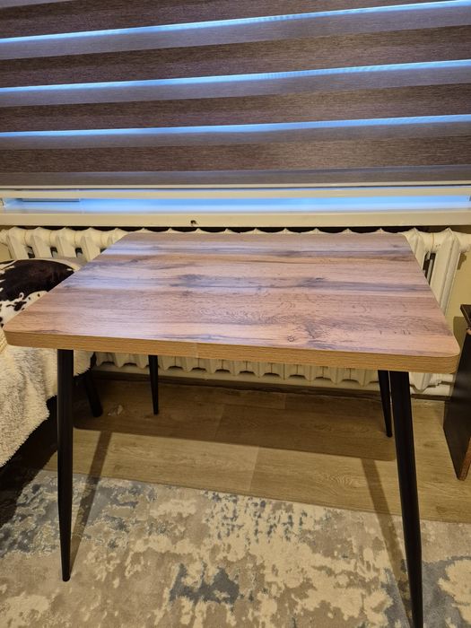 Продам новый стол