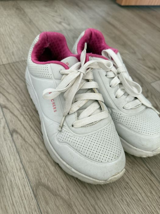 Обувь и одежда для девочек