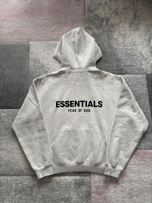 Essentials Light Oatmeal екип