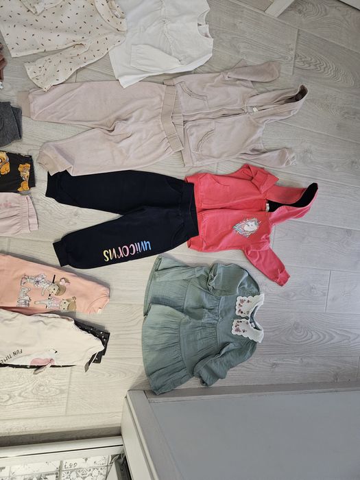 Лот от дрешки 92/98р за момиче