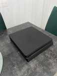 Vand ps4 slim putin folosit