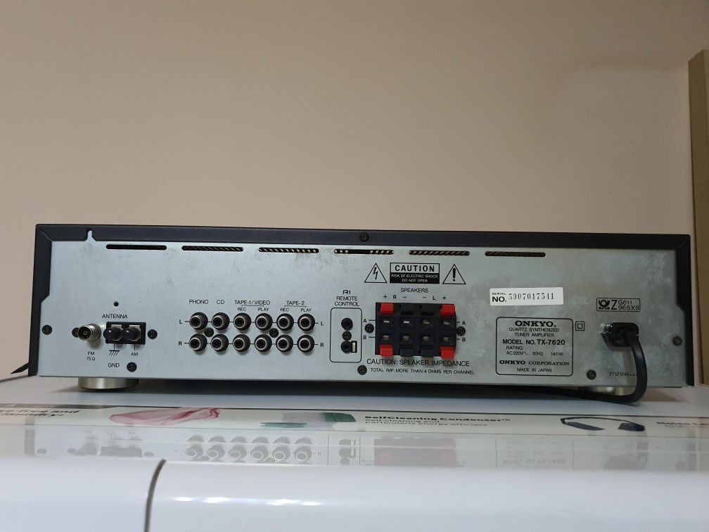 ONKYO- TX --7620