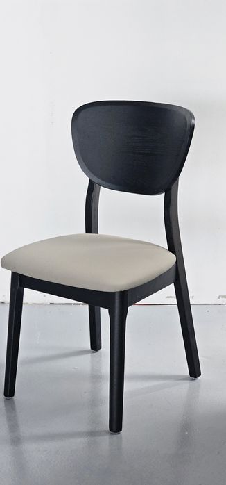 Scaune și fotolii moderne din stoc – Model 11 - livrare rapidă