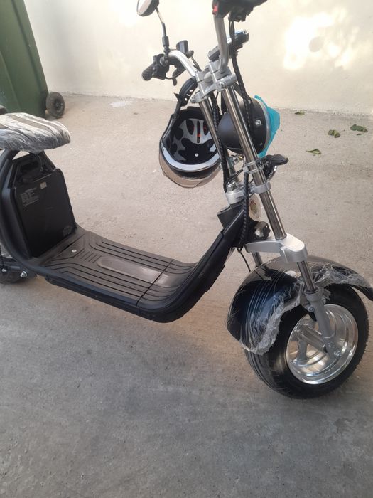 Vând scuter electric