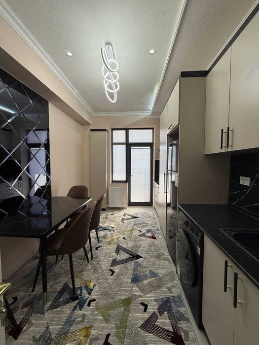 3 xonali kvartira sotuvda