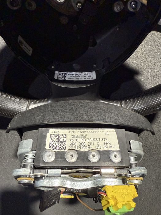 Мулти волан с Airbag за audi A5 8T / A4 B8