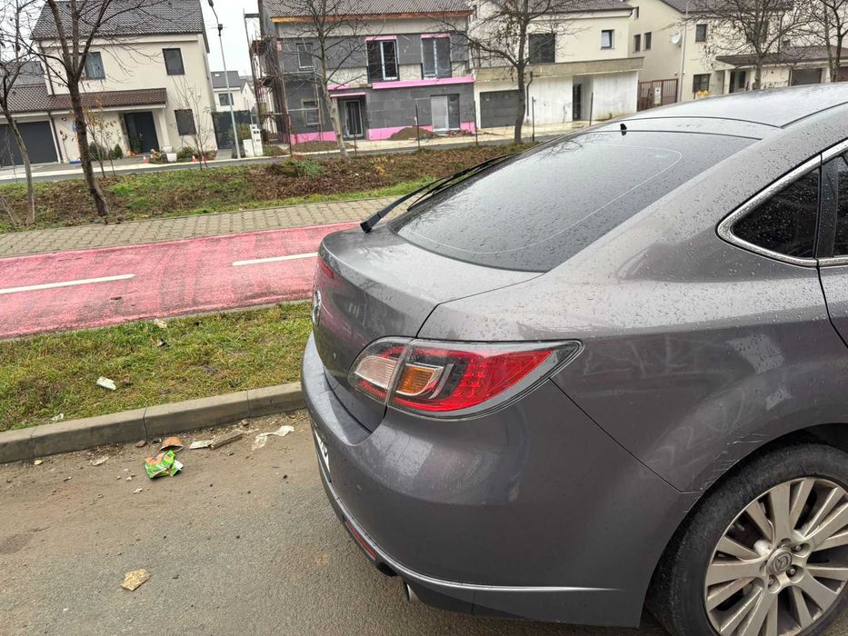 Vand Mazda 6, anul 2009, 1.8, benzina,  120 cp, 2 seturi de jante.