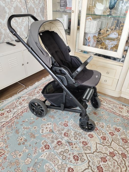 Прогулочная коляска Joie