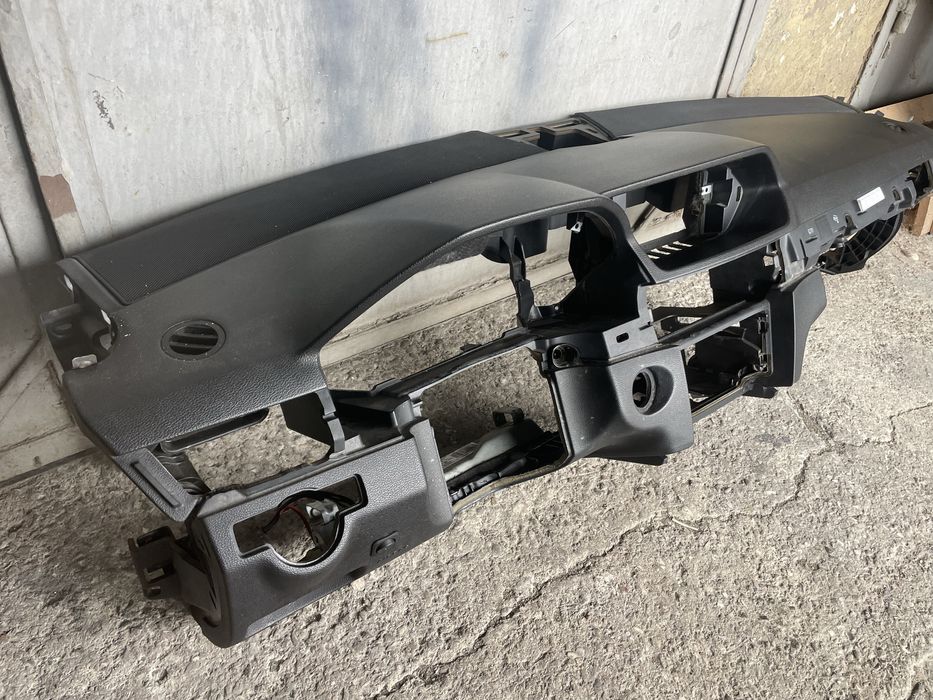 Мерцедес W212 Арматурно табло преди фейса