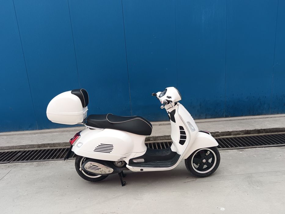 Piaggio vespa gts300 abs