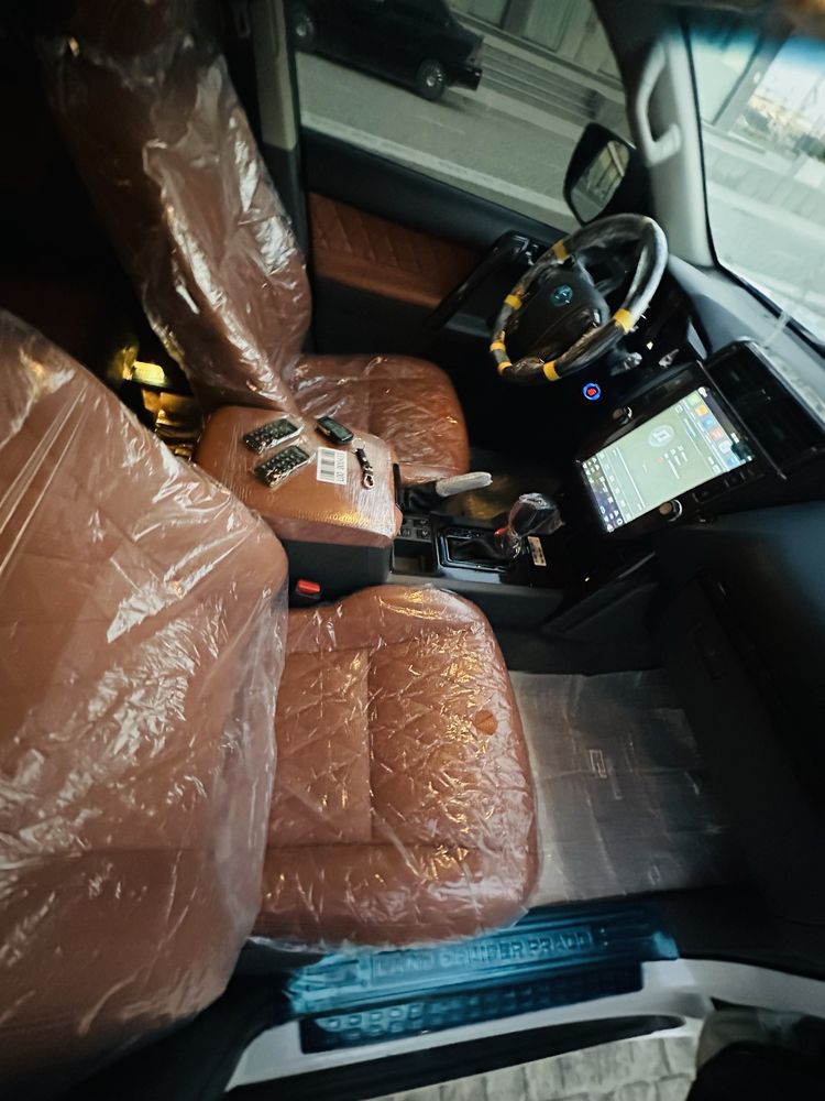 Tayota Land Crusier Prado 150 Restayling 2023