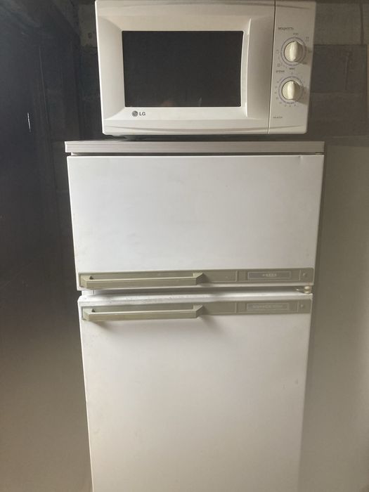 Продам холодильник