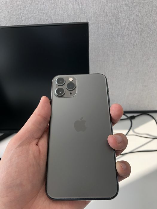 iPhone 11 Pro, 64 Gb