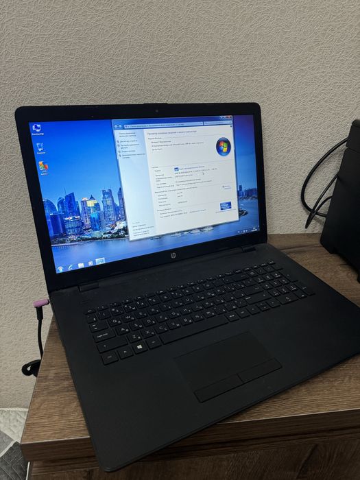Продам Ноутбук HP 17-ak002ur [1UQ05EA]