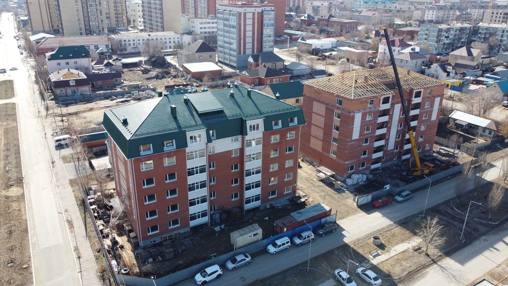 Центр, Пушкина 3, в продаже 3-комнатная квартира, лифт есть