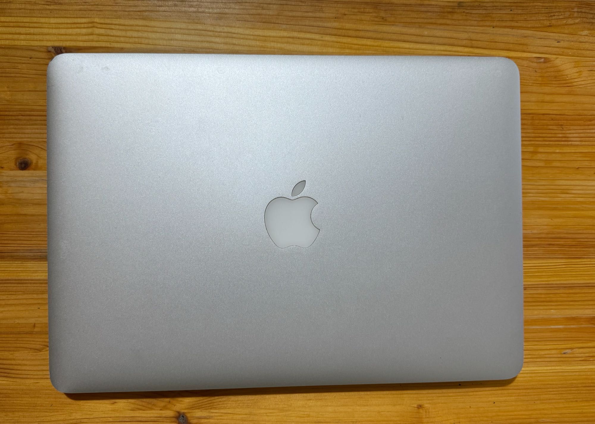 Macbook Air i7, A1466, 2017