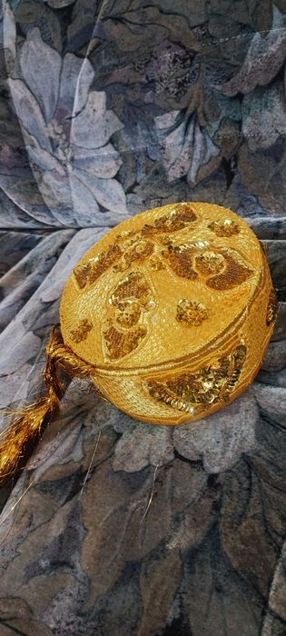 Мактаб йошдеги кизлар учун дуппи