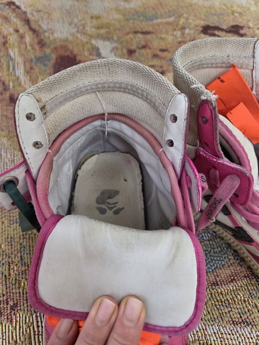 Off white 39/40 stare bunaaaaa